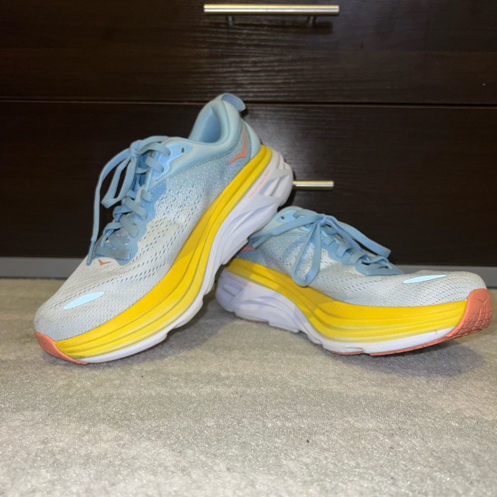 HOKAS W bondi 8 size 7.5